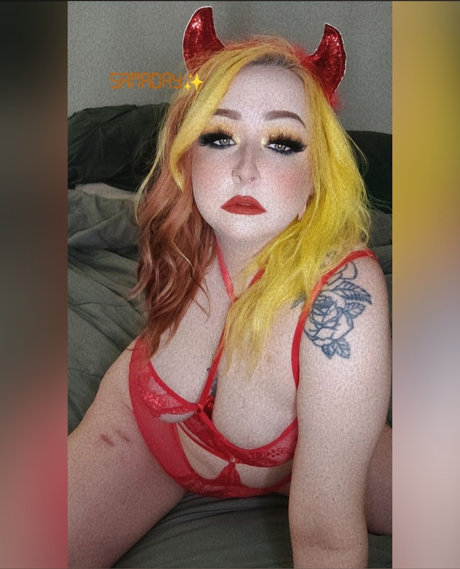 Sama Day onlyfans nude photos