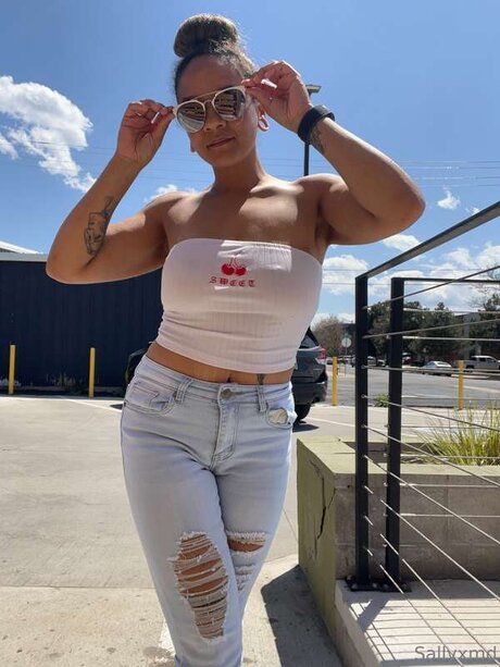 FREE LESBIAN D MME SQ RTER_ only fans leaks