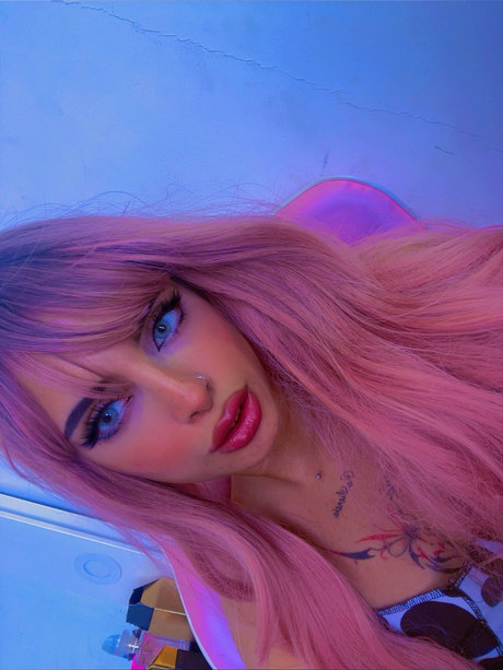 SALLYMADDOXXX naked onlyfans pics