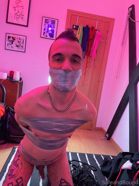 Safe and Bound nude onlyfans leaked