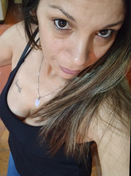 Sabri_ onlyfans public photos