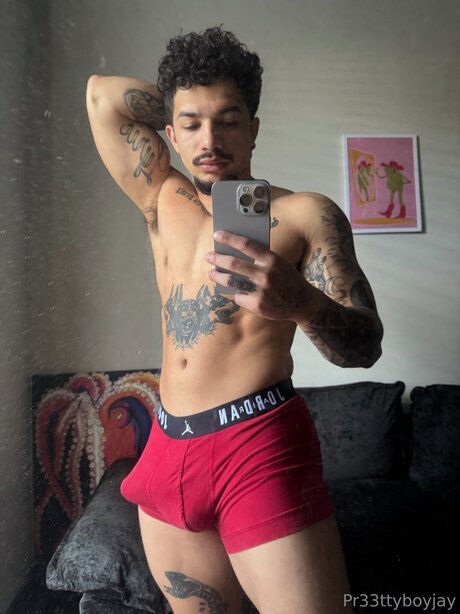 Pr33ttyboyjay onlyfans nude leak