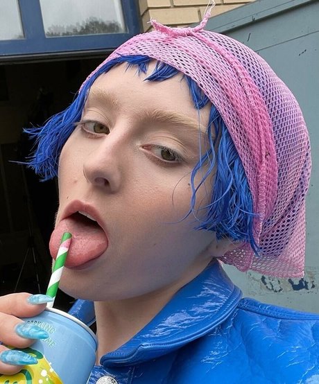 Ashnikko onlyfans nudes leaks