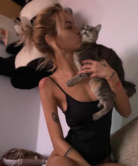 axalrnaed onlyfans sex tape