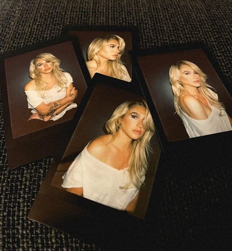 KeshaRose Profile pic