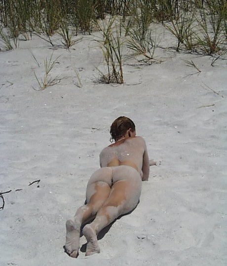 Tammy Lynn Sytch onlyfans model images