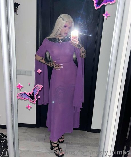 Nasty bimbo onlyfans leaks