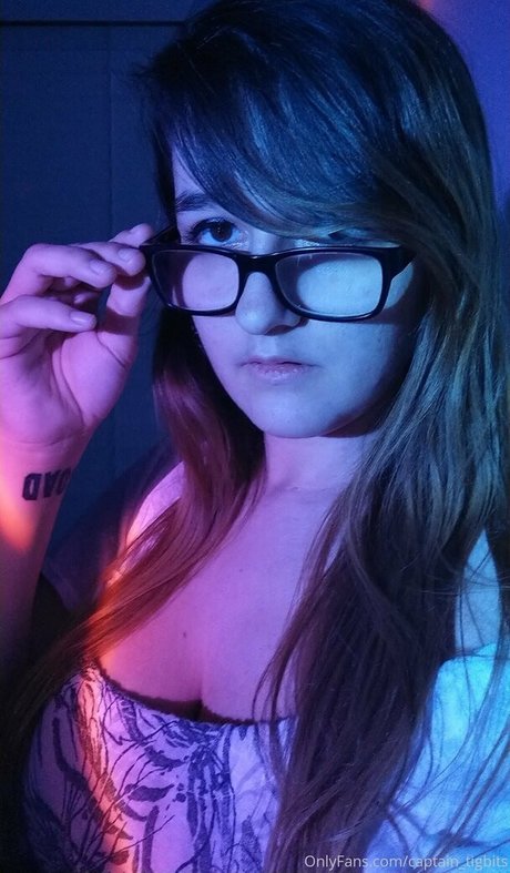 Captain TigBits onlyfans content type