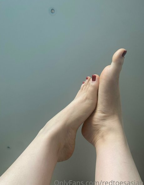redtoesasian onlyfans sex