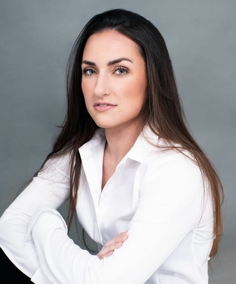 Taylor Altom onlyfans model photo