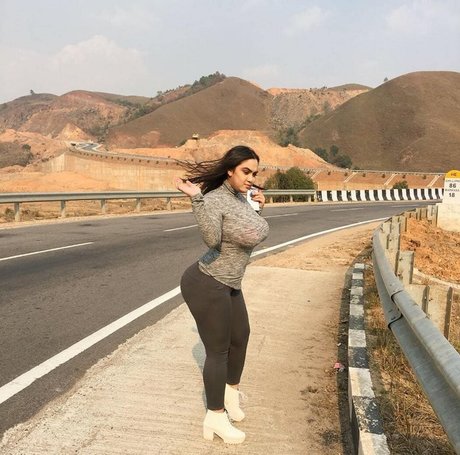 Reneesha Saikia onlyfans sex tape