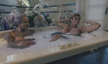 Dona Lyann Pohl naked leaked onlyfans