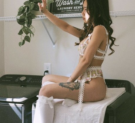 Miullien only fans nude leaks