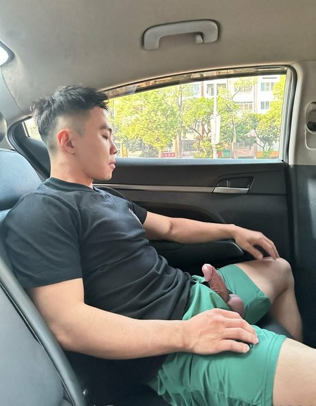 superjohnny1994 only fans pic