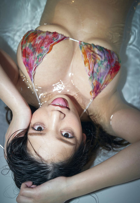 Aoi Fujino onlyfans photo