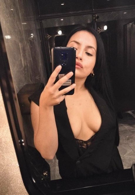 afroditafree onlyfans nude