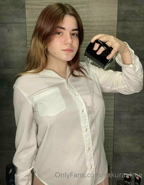 sakuraafree onlyfans nude porn