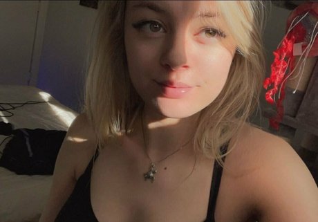 ambermoorexxx onlyfans naked leaked