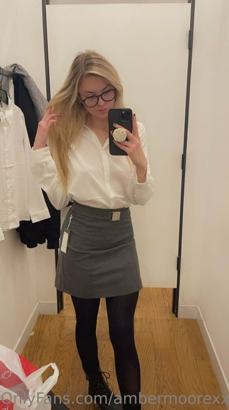 ambermoorexxx nudes onlyfans leaks