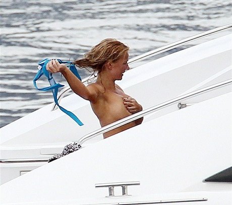 Geri Halliwell onlyfans nude pictures