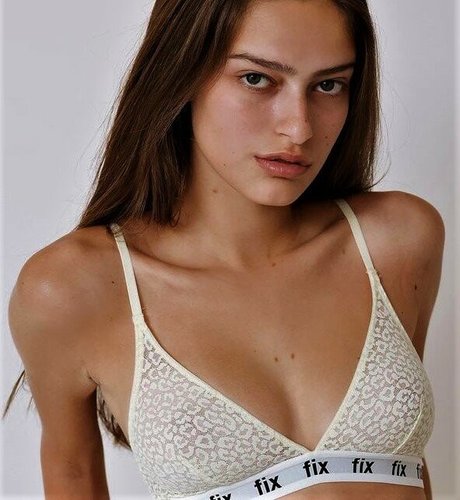 Emily Kuper onlyfans leak naked