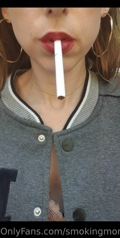 smokingmom onlyfans uncensored