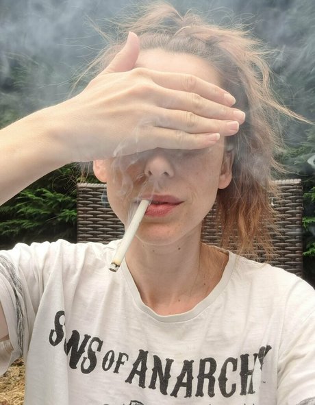 smokingmom onlyfans joi