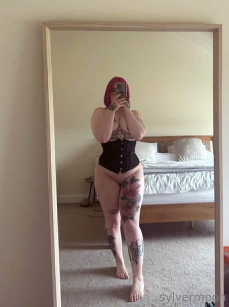 sylvermoon onlyfans sexy