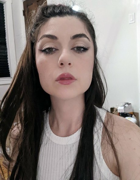 KiraChats leaked onlyfans content