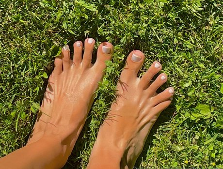 herathletefeetxo onlyfans porn