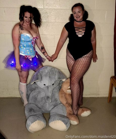 dom maiden420 onlyfans nude