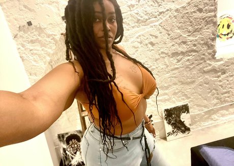 bigbootytechnerd onlyfans photo