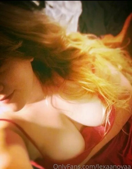 lexaanovaa onlyfans leaked tits