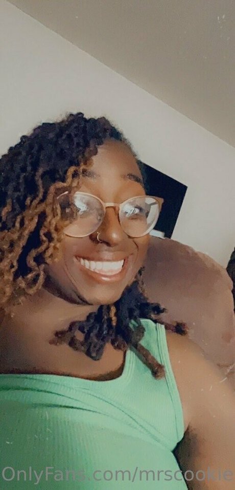 mrscookie naked leaked onlyfans