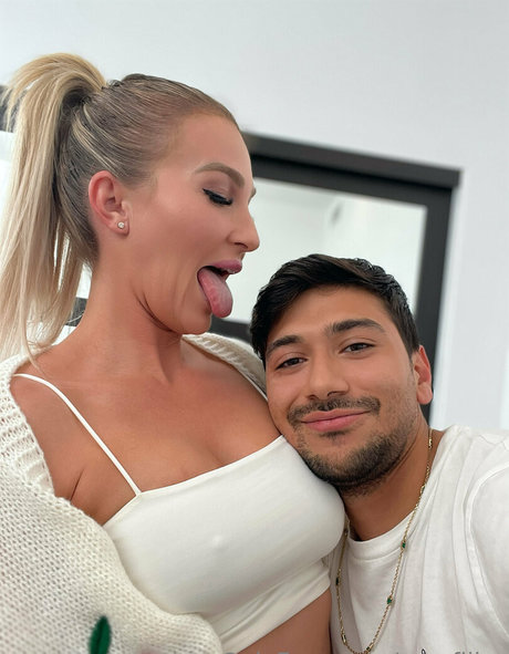 maxfillss onlyfans public photos