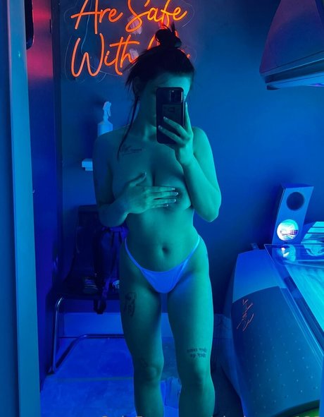 elerievans123 only fans content