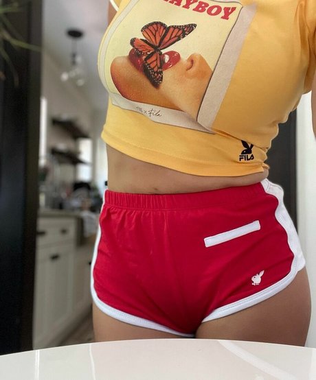 Diane Guerrero onlyfans porn leak