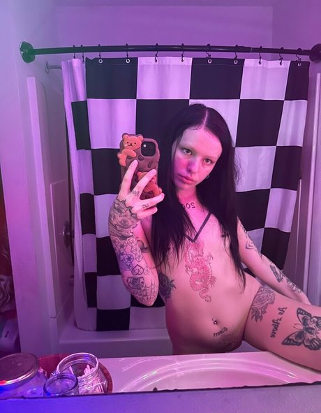 lolaslands onlyfans xxx