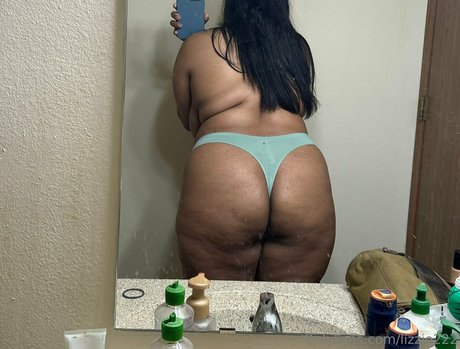 lizzie222 new onlyfans leak