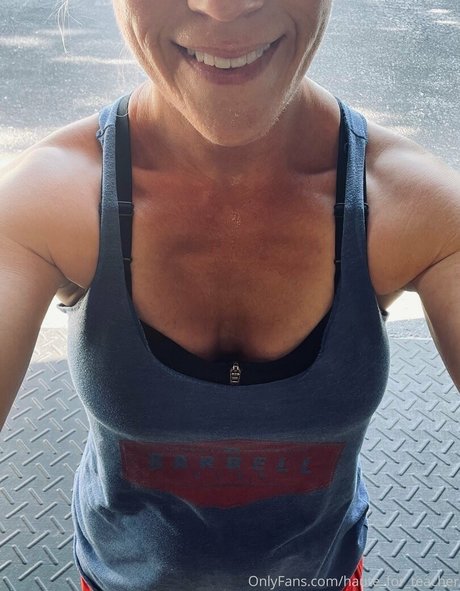 haute for teacher onlyfans lesk