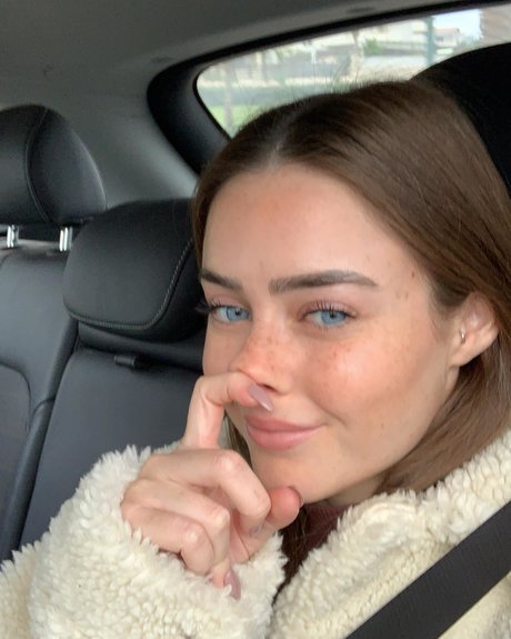 Effy Palarya onlyfans free content