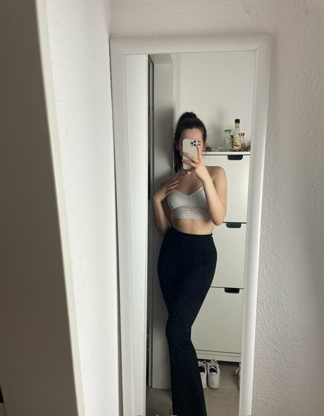 leyla free only fans leak porn