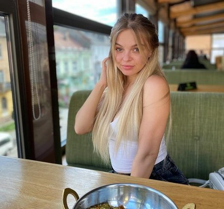 eva elster onlyfans nsfw