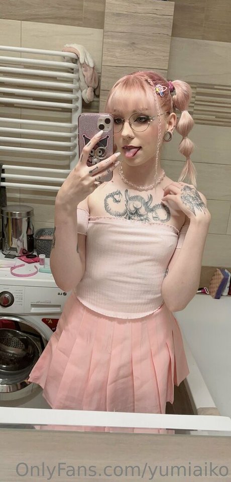 yumiaiko nude leaked onlyfans