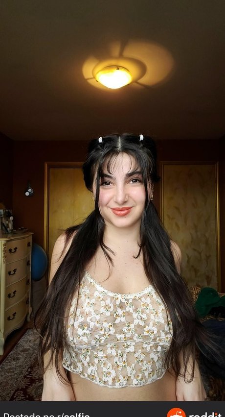 bl00m00n naked onlyfans