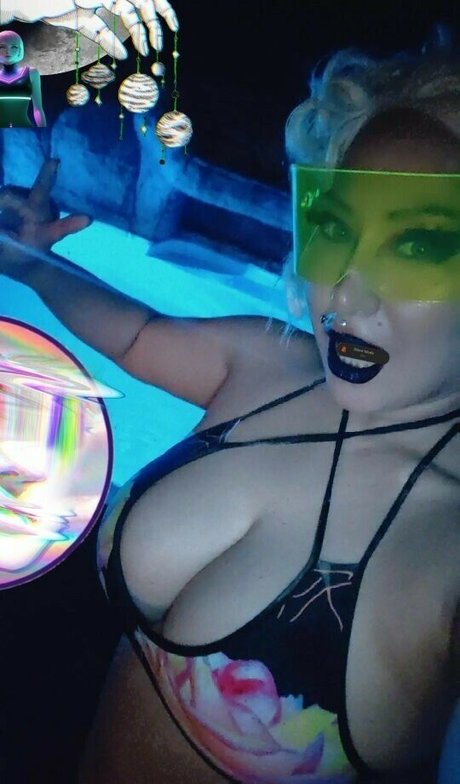 TechNoirCandy onlyfans leaked.