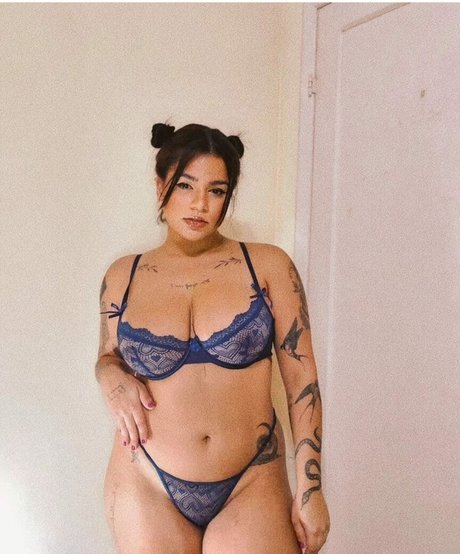 Kennya Raposo onlyfans boobs