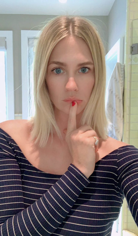January Jones porn leaked onlyfans