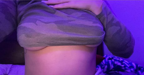 yourgirlfriendrose onlyfans xxx