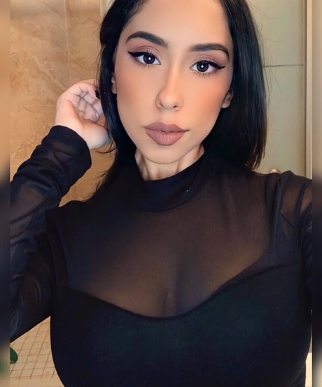 Crys ASMR nude onlyfans leaks